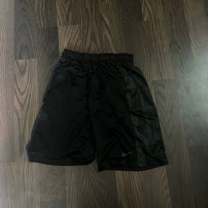 Nike Black Shorts size Large